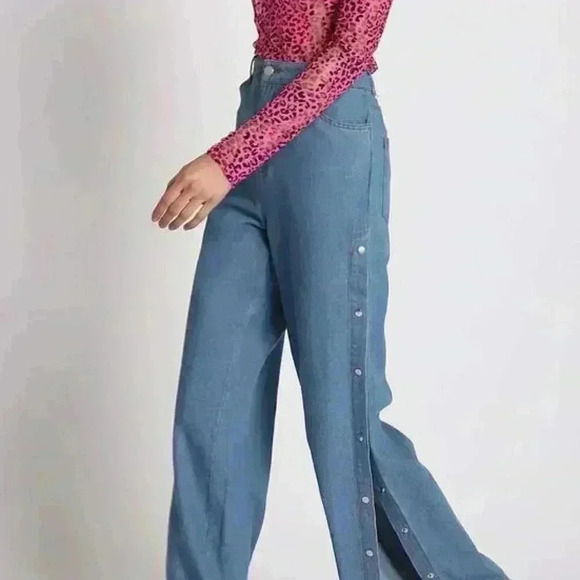 Take Me Back Wide Leg Denim Pant - Picture 2 of 5